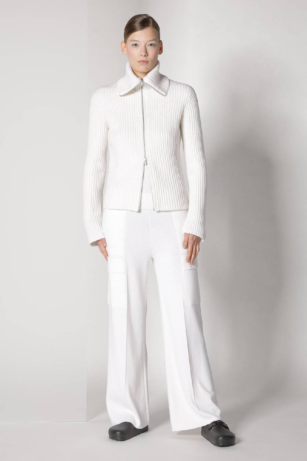 Sminfinity blurry ribbed zip-jacket + cargo bellbottom pants