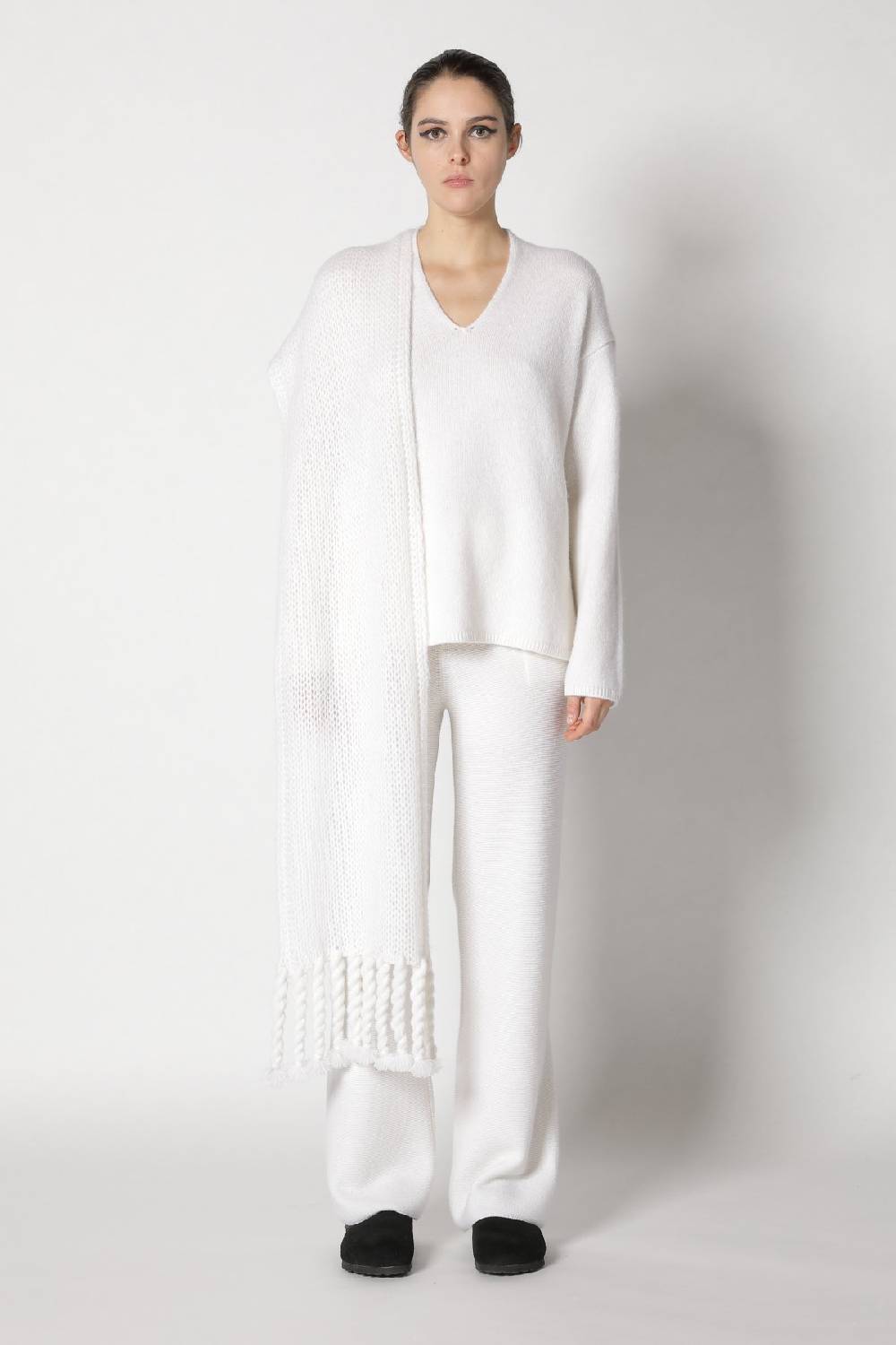 Sminfinity Blurry V Jumper + Blurry Chunky Scarf + Garter Palazzo Pants