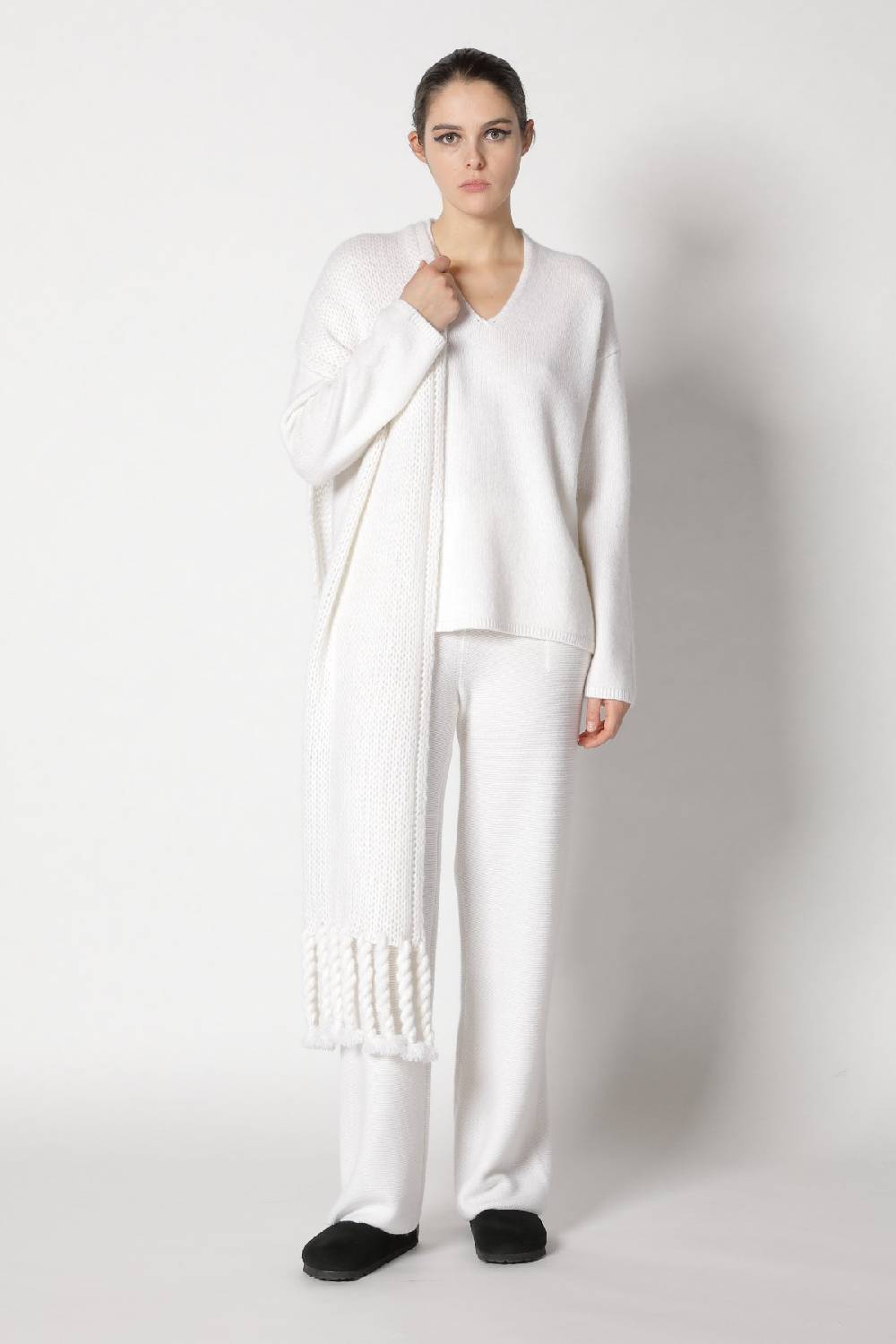 Sminfinity blurry V jumper + blurry chunky scarf + garter palazzo pants