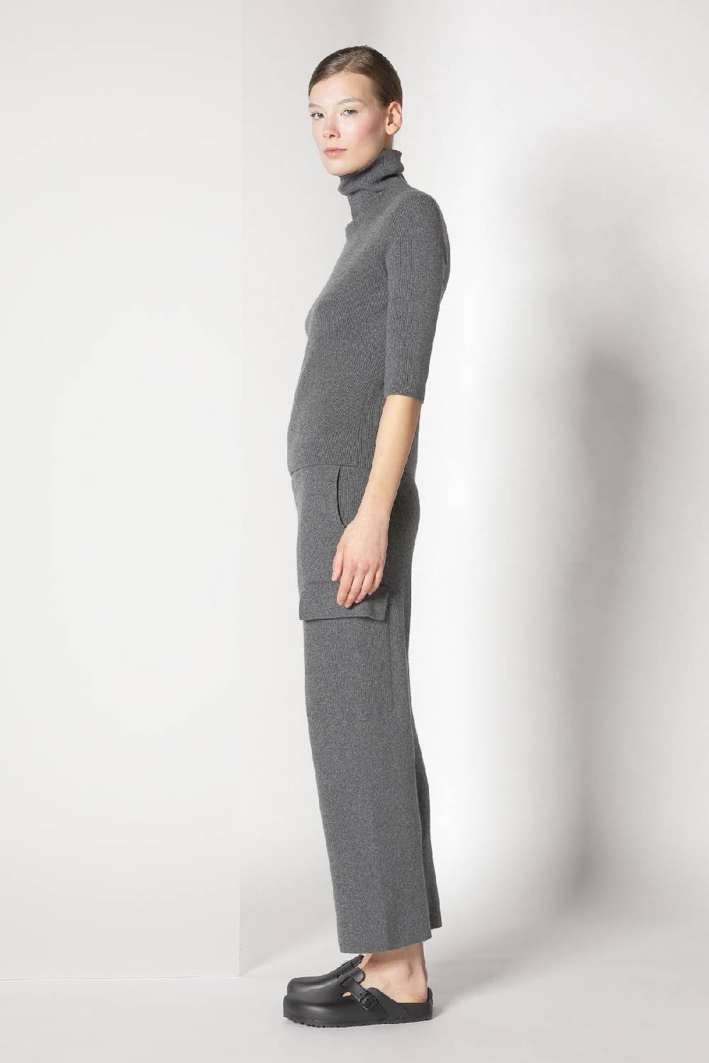 Sminfinity Chilly Fitted Turtleneck + Chilly Cargo Pants