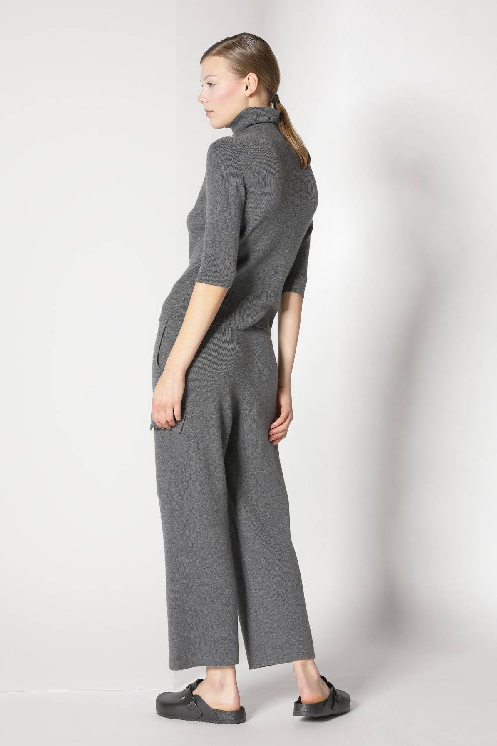 Sminfinity Chilly Fitted Turtleneck + Chilly Cargo Pants