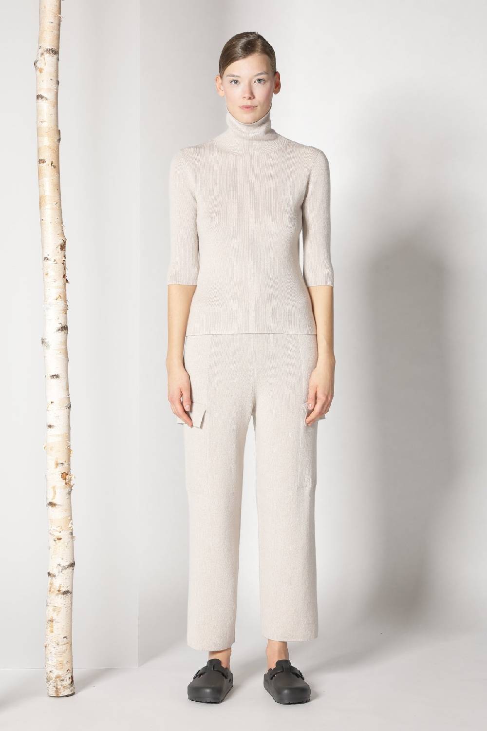 Sminfinity Chilly Loose Jacket + Chilly Fitted Turtleneck + Chilly Cargo Pants