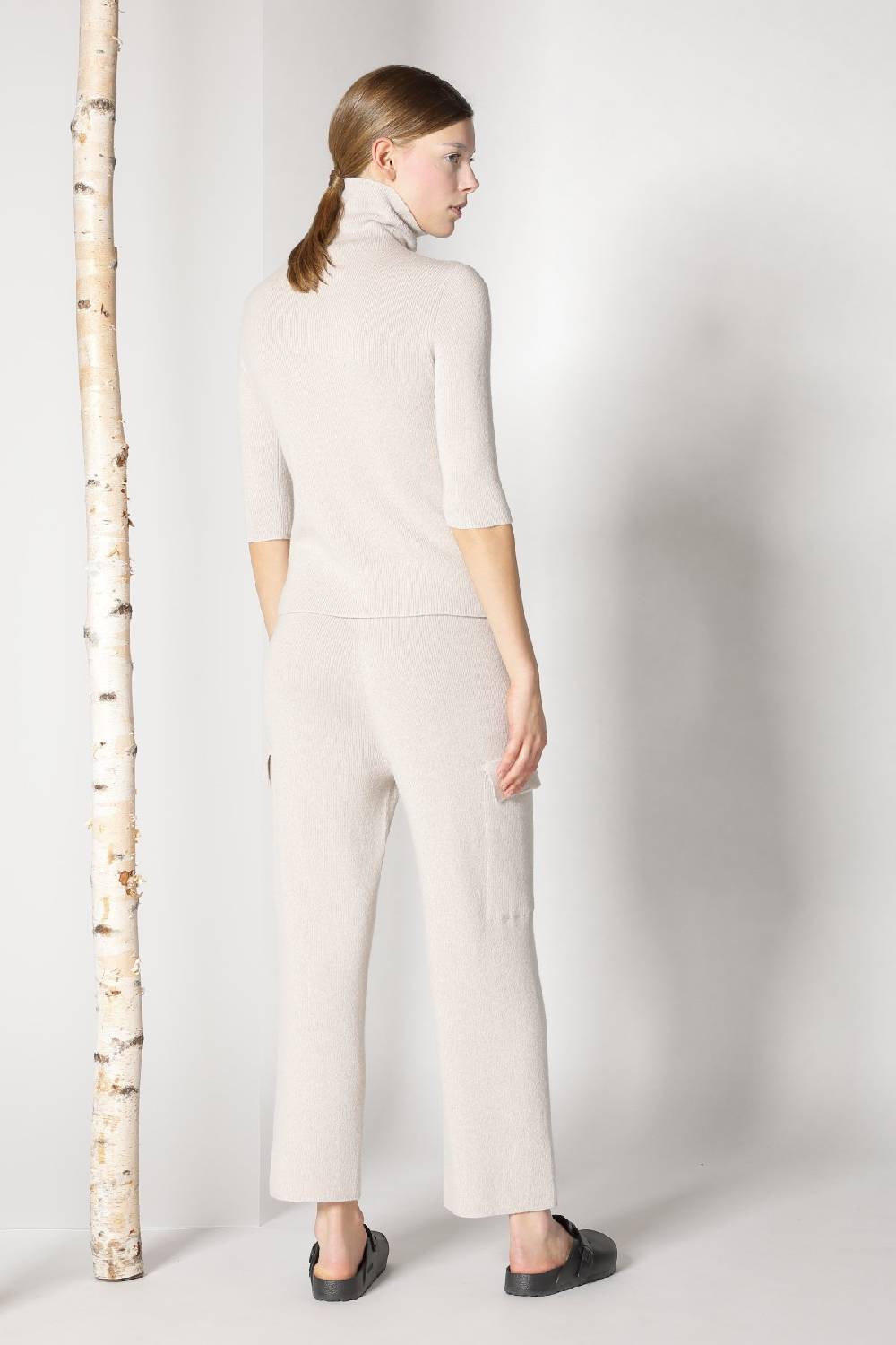 Sminfinity Chilly Loose Jacket + Chilly Fitted Turtleneck + Chilly Cargo Pants