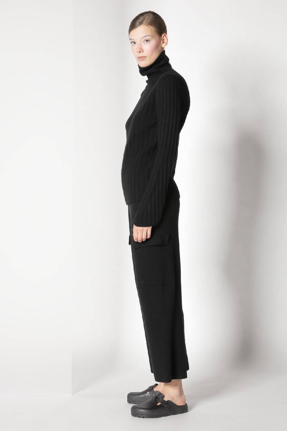 Sminfinity Chilly Ribbed Turtleneck + Chilly Cargo Pants