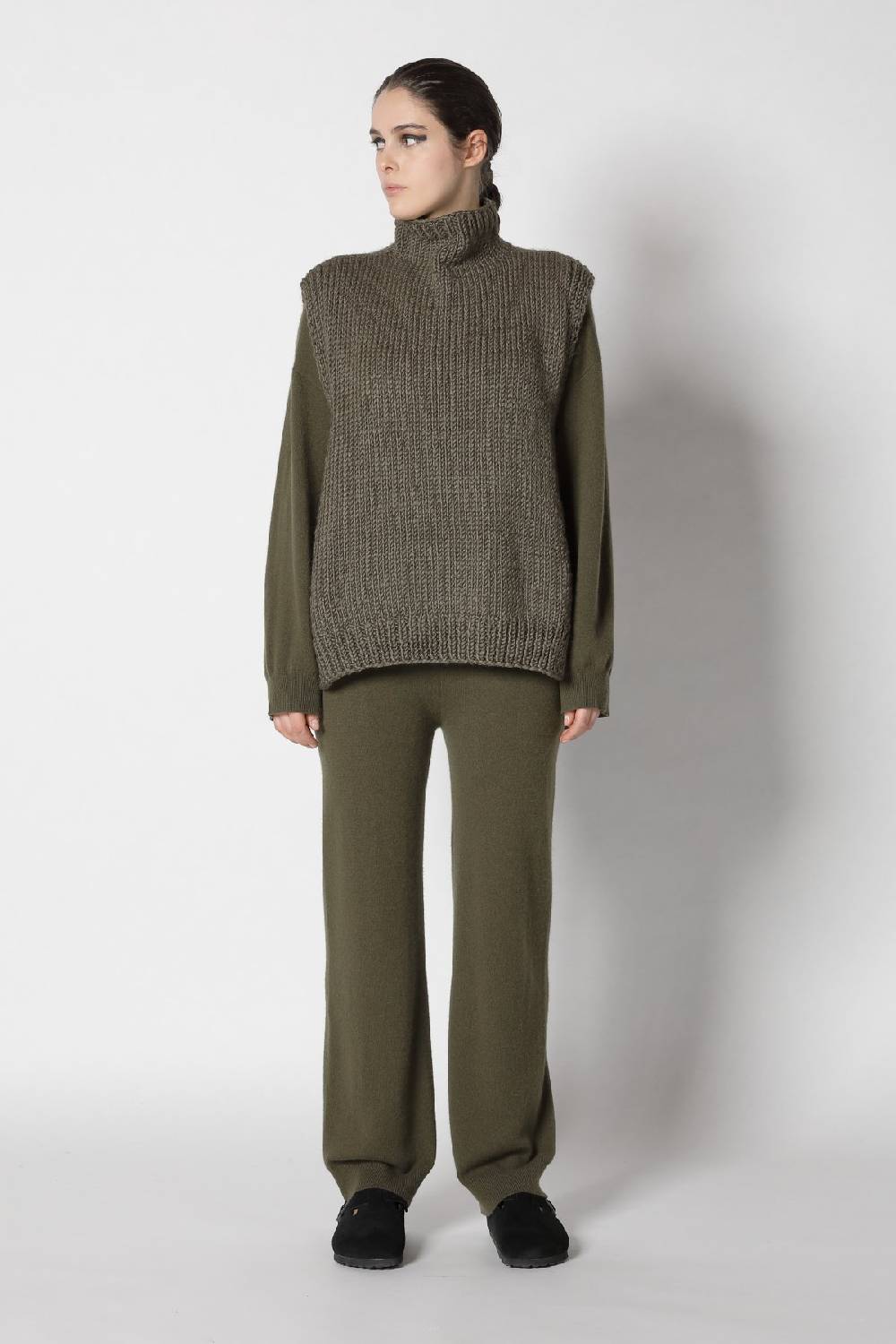 Sminfinity chunky turtle flap + infinite crew jumper + infinite palazzo pants