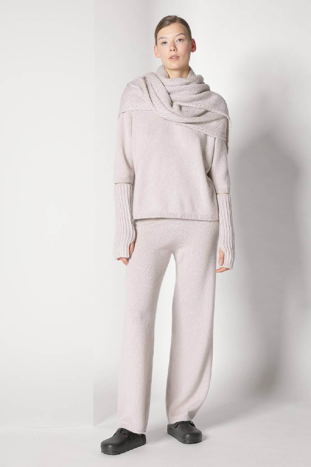 Sminfinity Cosy Gauntlets + Cosy Triangle Scarf + Cosy Crew Jumper + Cosy Palazzo Pants