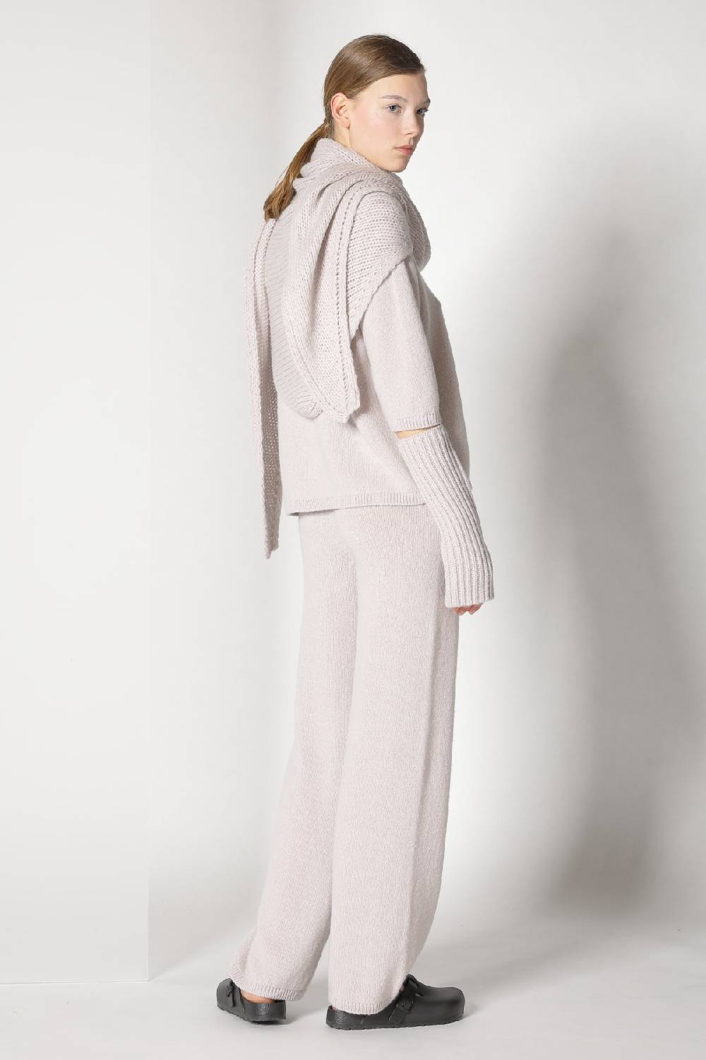 Sminfinity Cosy Gauntlets + Cosy Triangle Scarf + Cosy Crew Jumper + Cosy Palazzo Pants