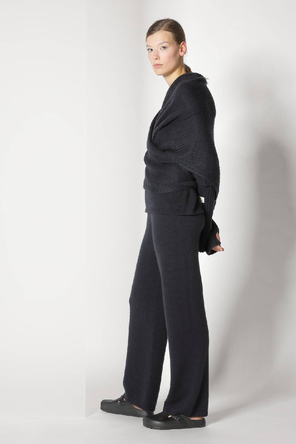 Sminfinity Cosy Triangle Scarf + Cosy Gauntlets + Cosy Crew Jumper + Cosy Palazzo Pants