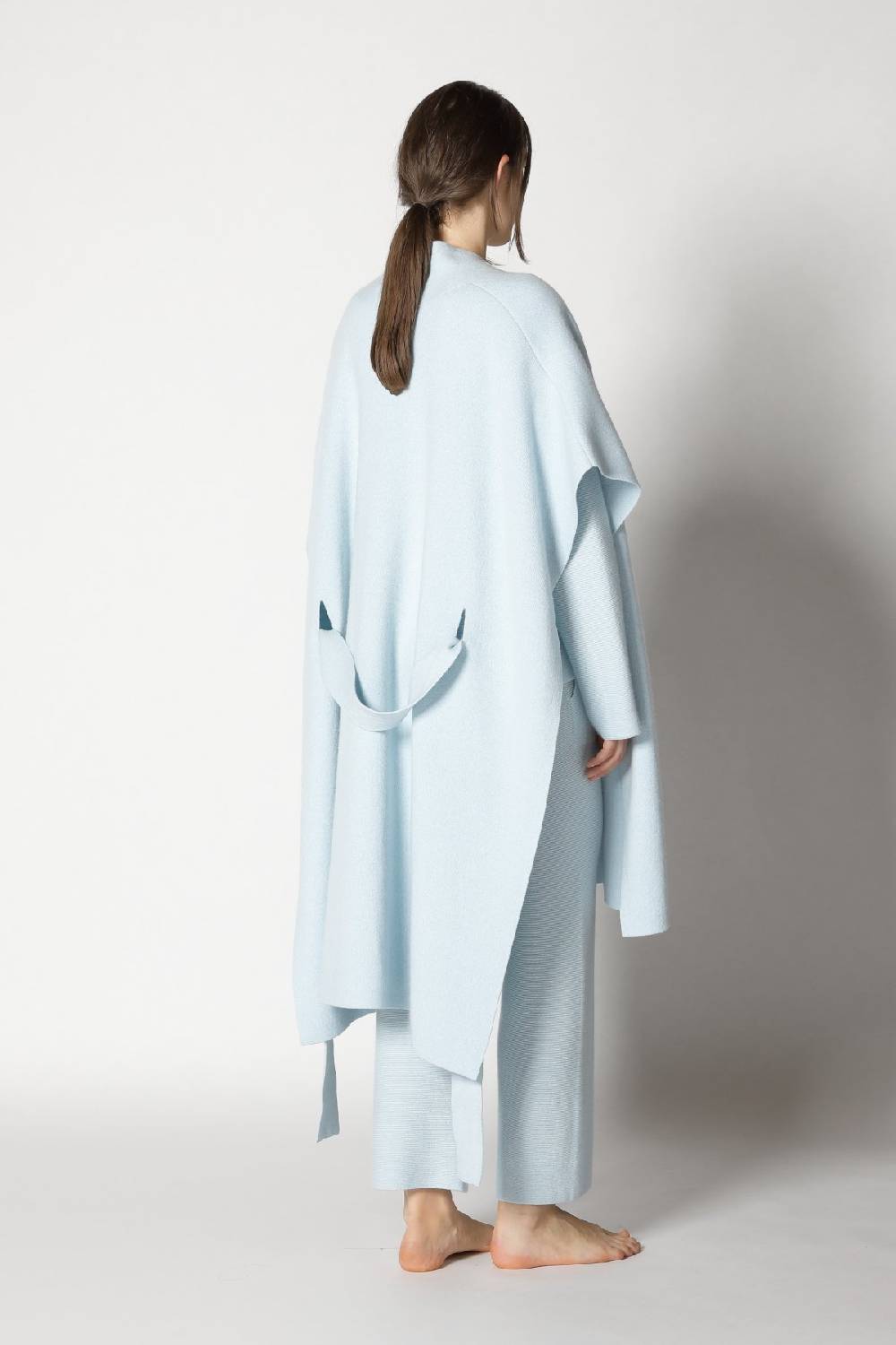 Sminfinity Doubleface Capecoat + Garter V Neck + Garter Cropped Pants