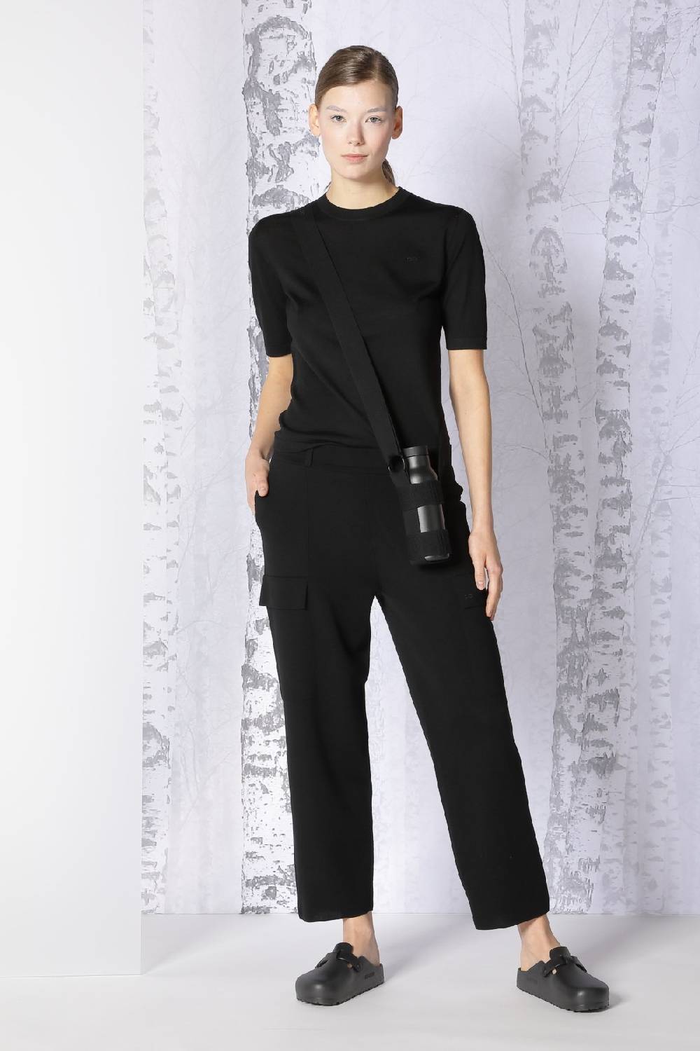 Sminfinity Extrafine Fitted T + Milano Cropped Cargo Pants