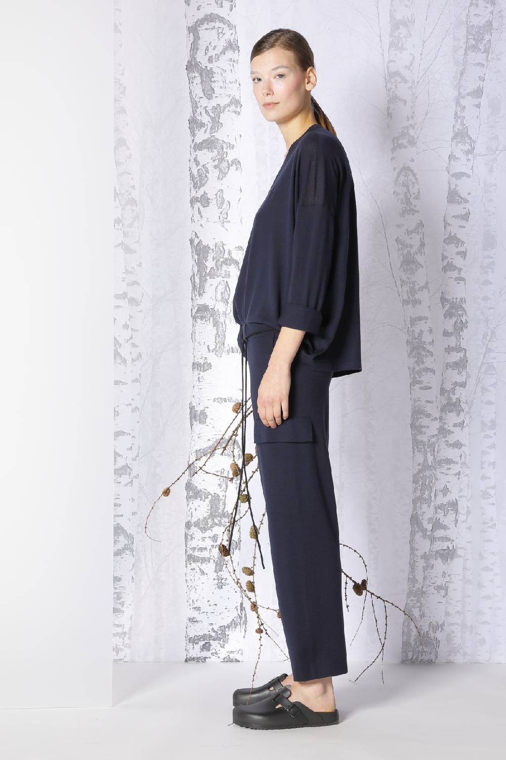 Sminfinity Extrafine Oversized V + Milano Cropped Cargo Pants