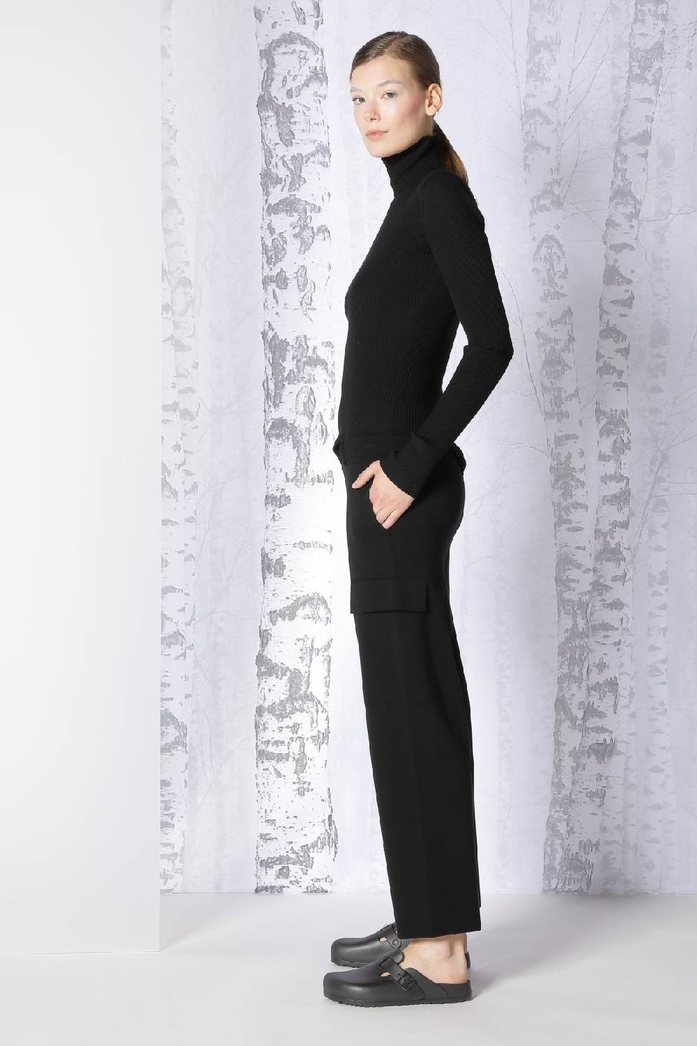 Sminfinity Extrafine Rib Turtle + Milano Cropped Cargo Pants