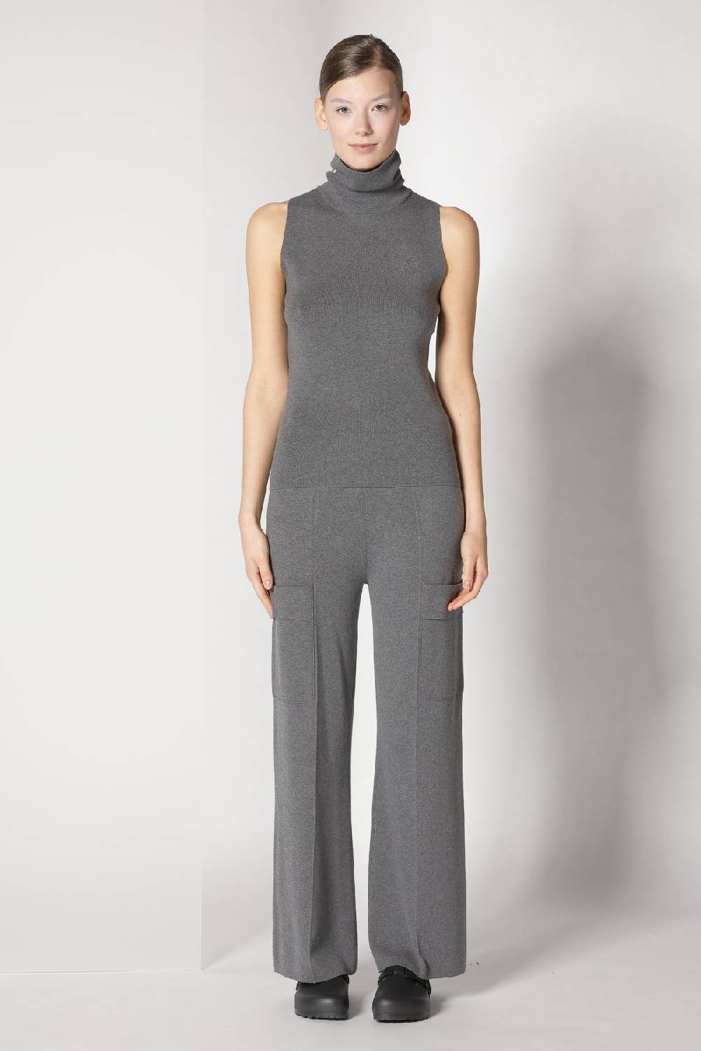 Sminfinity Fitted Turtle Top + Cargo Bellbottom Pants