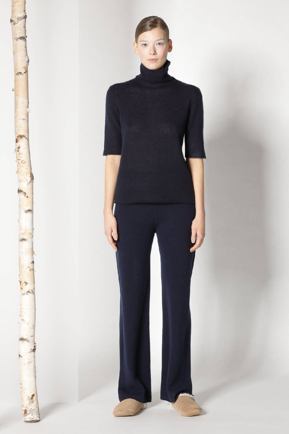 Sminfinity fluffy 1 Ply turtleneck + pure slitted pants