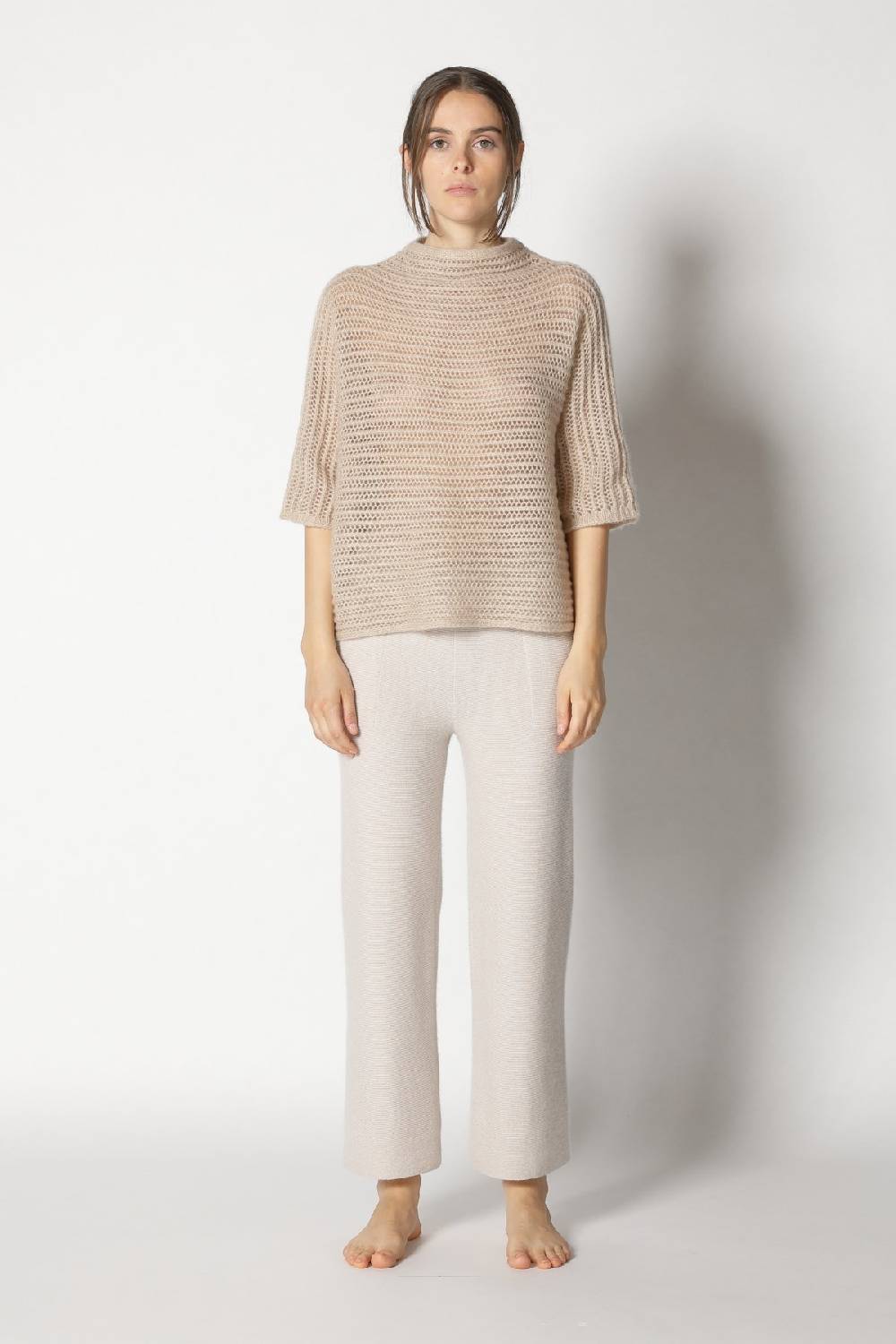 Sminfinity Fluffy Airy Mockneck + Fluffy Airy Plaid + Garter Cropped Pants