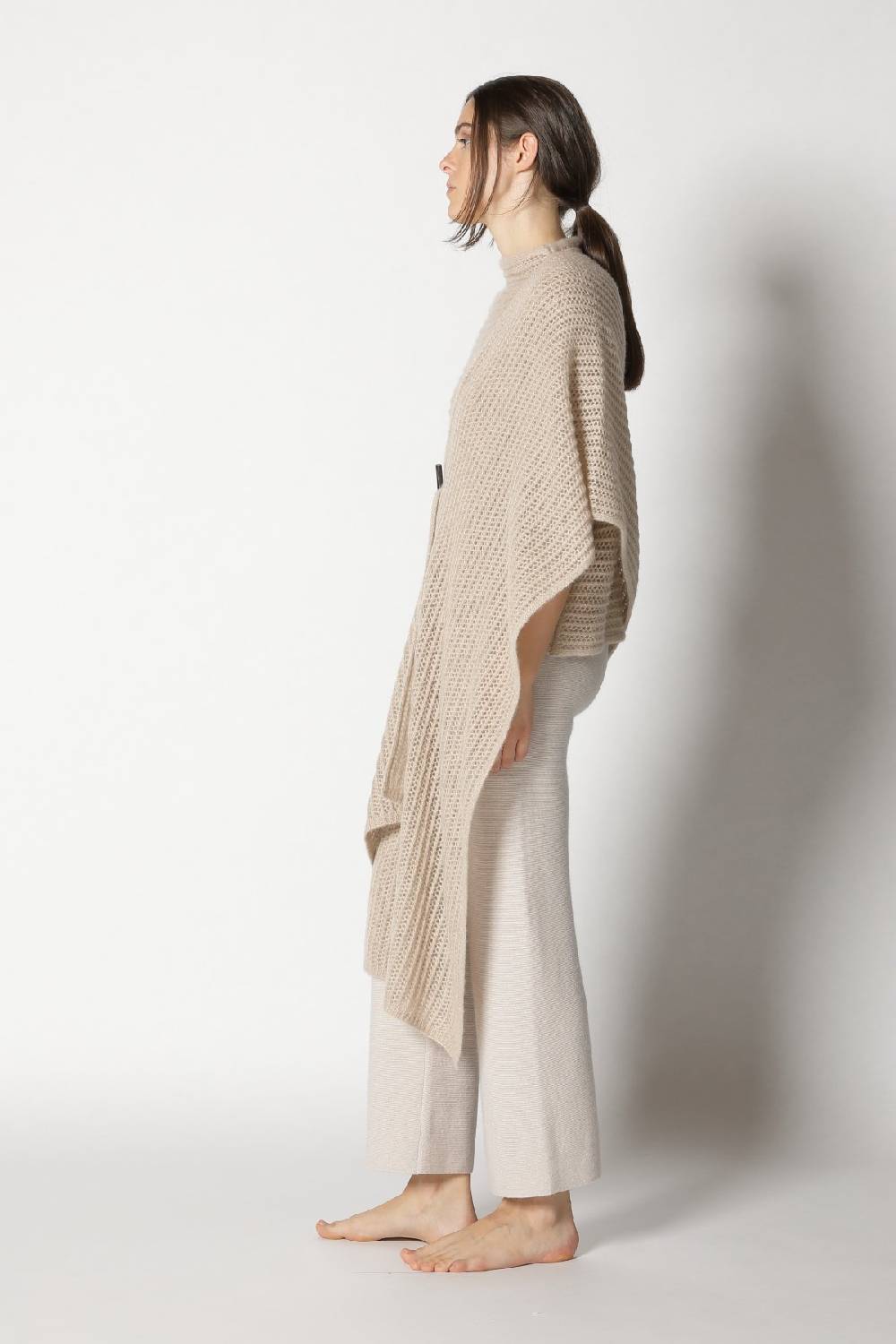 Sminfinity Fluffy Airy Mockneck + Fluffy Airy Plaid + Garter Cropped Pants