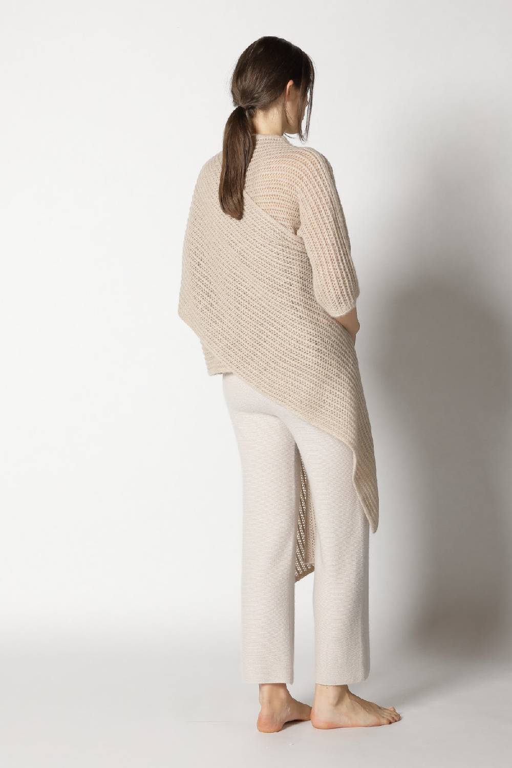Sminfinity Fluffy Airy Mockneck + Fluffy Airy Plaid + Garter Cropped Pants