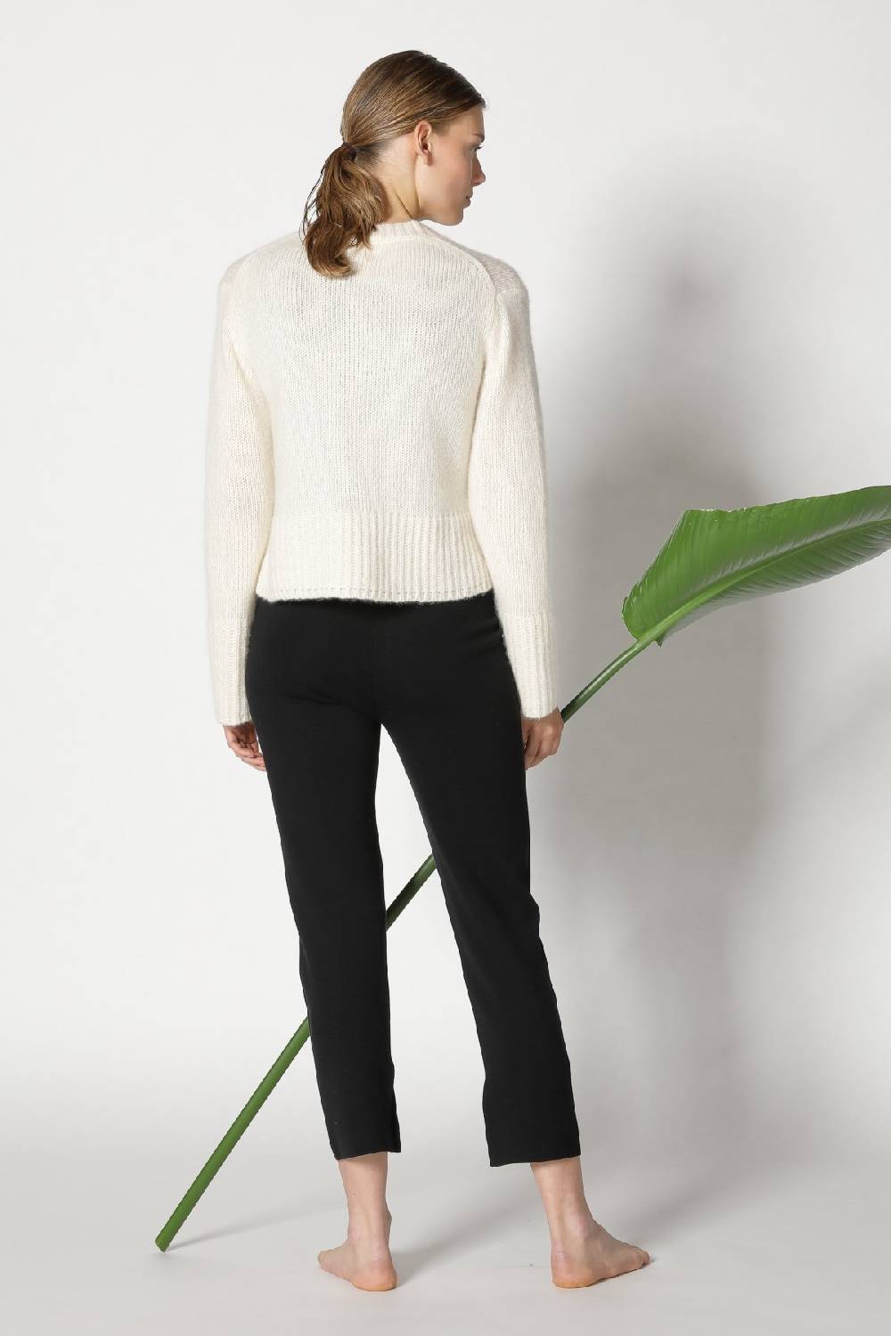 Sminfinity Fluffy Cropped Jacket + Silky Cropped Pants