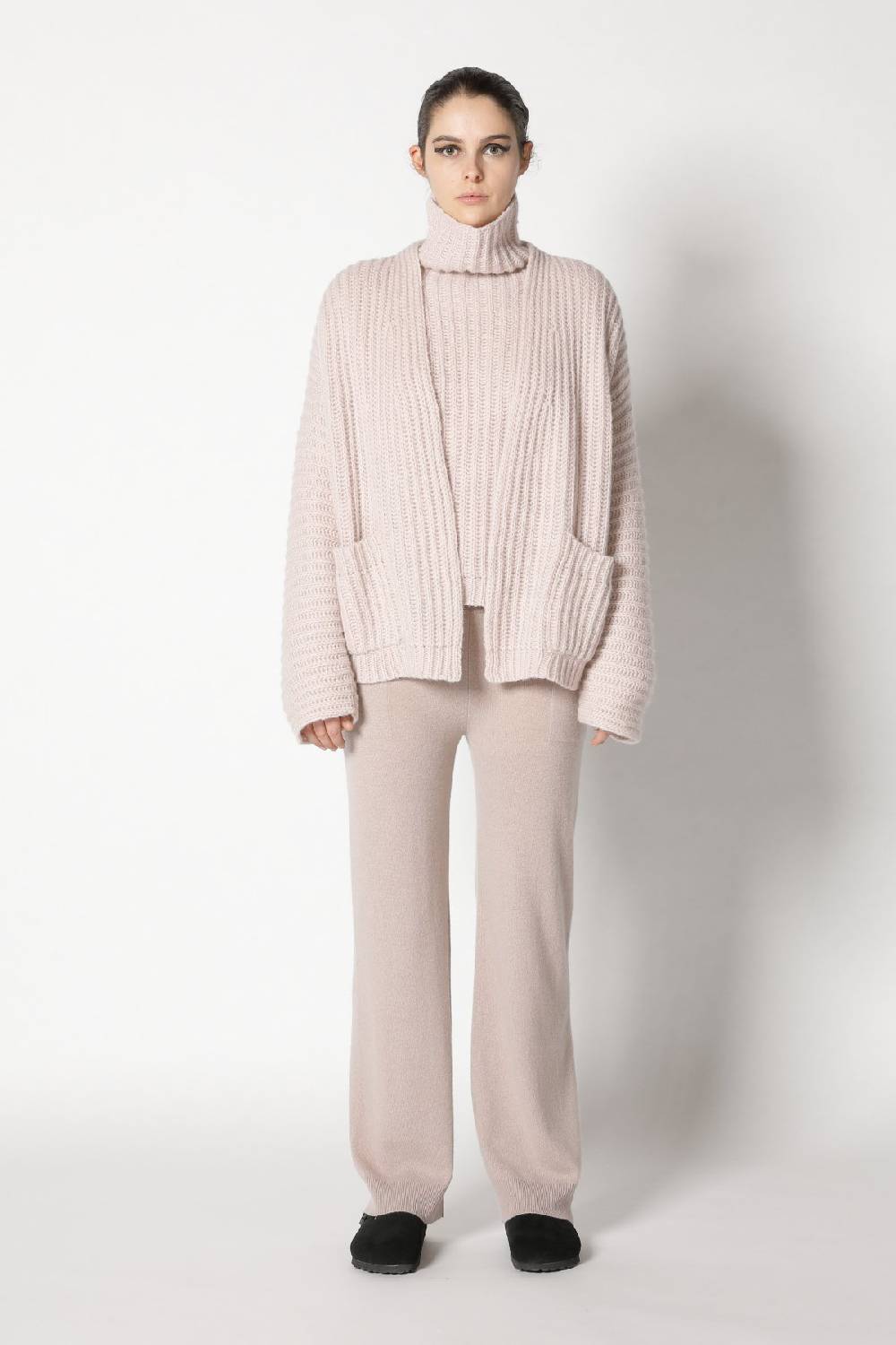 Sminfinity Fluffy Rib Jacket + Fluffy Rib Turtle + Infinite Palazzo Pants