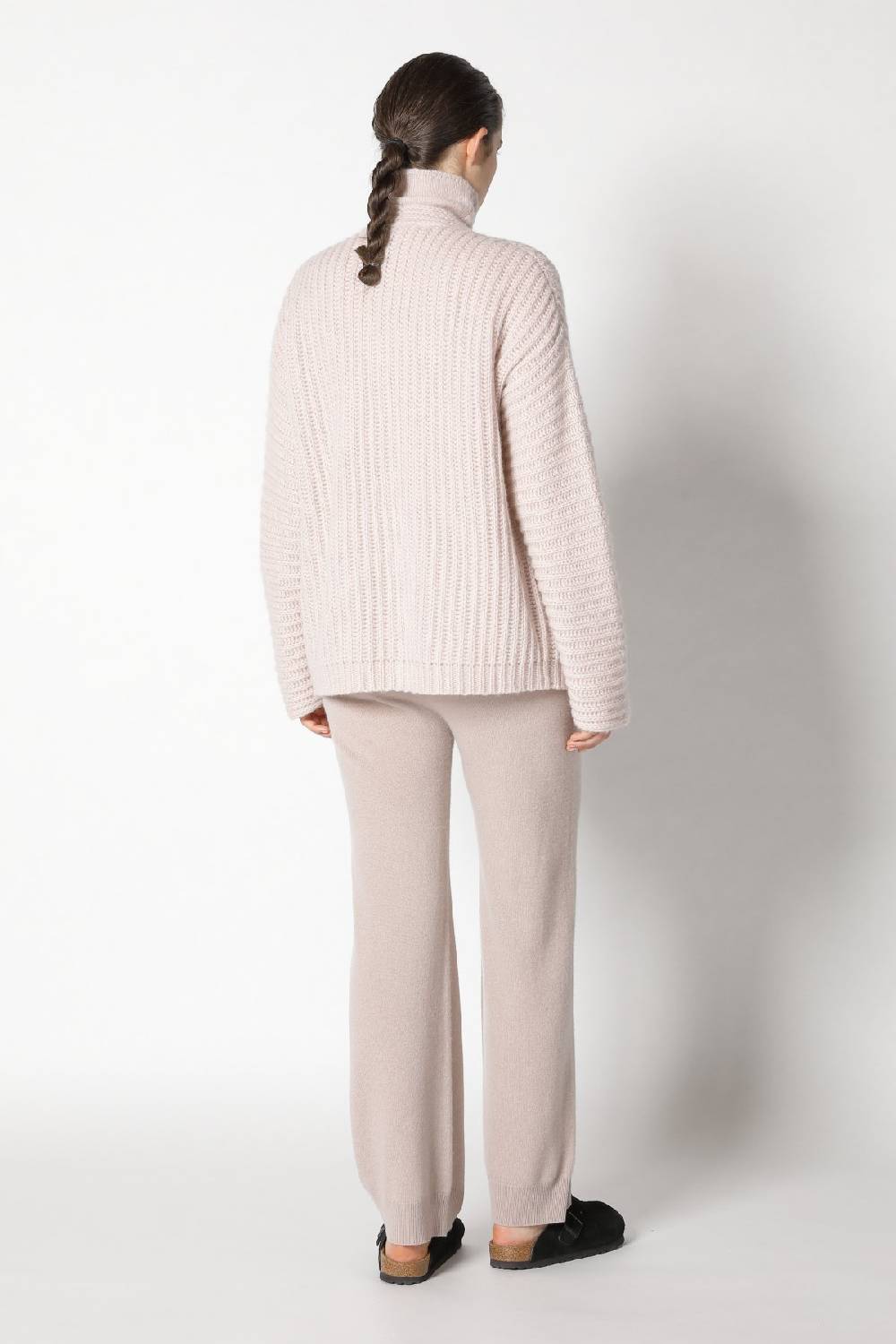 Sminfinity Fluffy Rib Jacket + Fluffy Turtle Top + Infinite Palazzo Pants