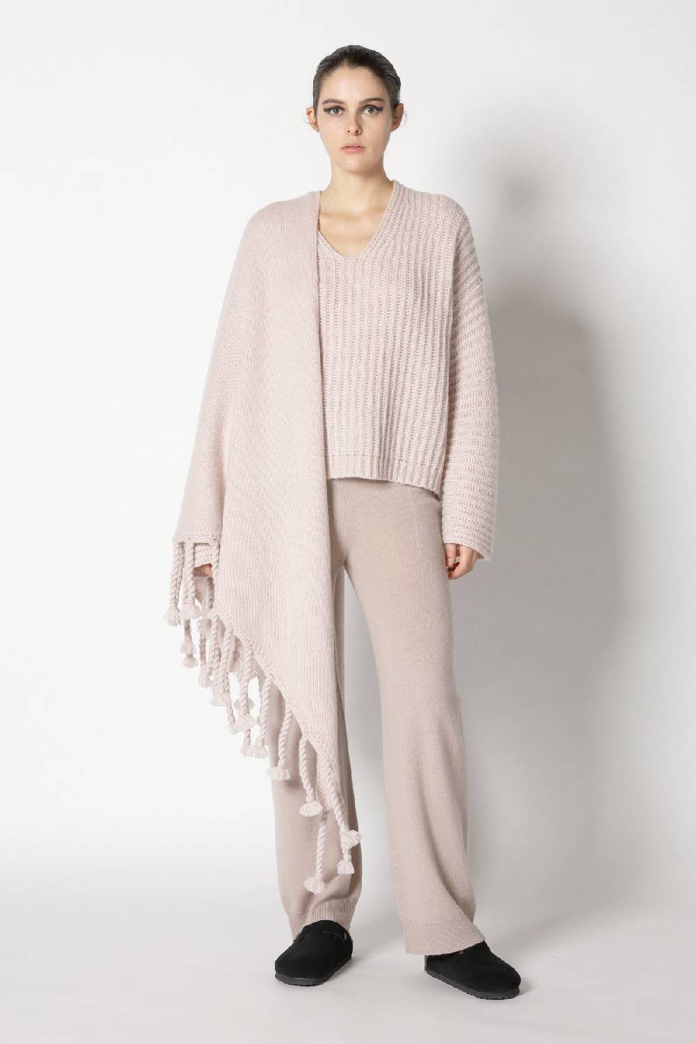 Sminfinity Fluffy Rib V Neck + Infinite Palazzo Pants