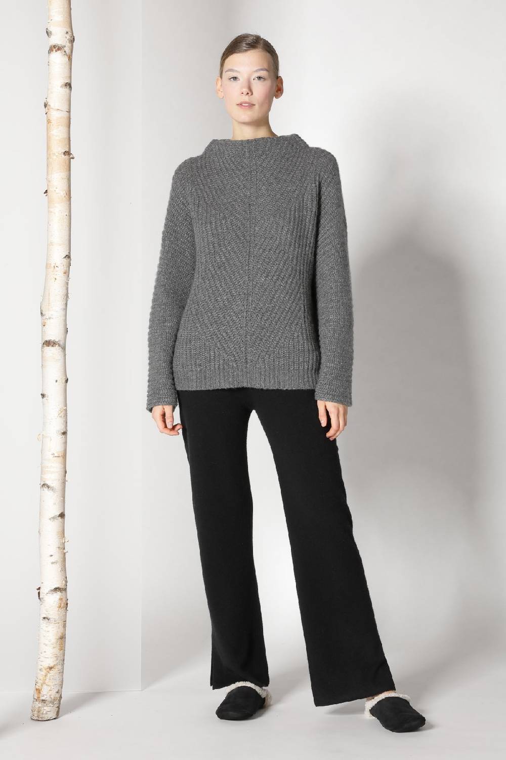 Sminfinity fluffy ribbed cone jumper + pure slitted pants