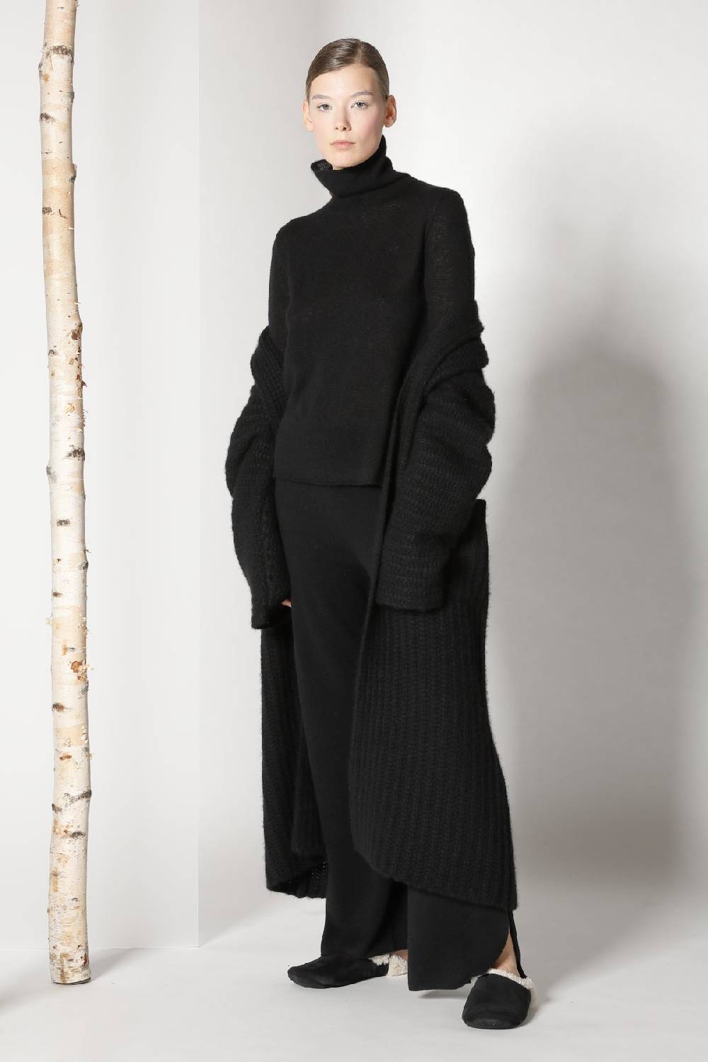 Sminfinity Fluffy Ribbed Maxi Coat + Fluffy 1 Ply Turtleneck + Pure Slitted Pants