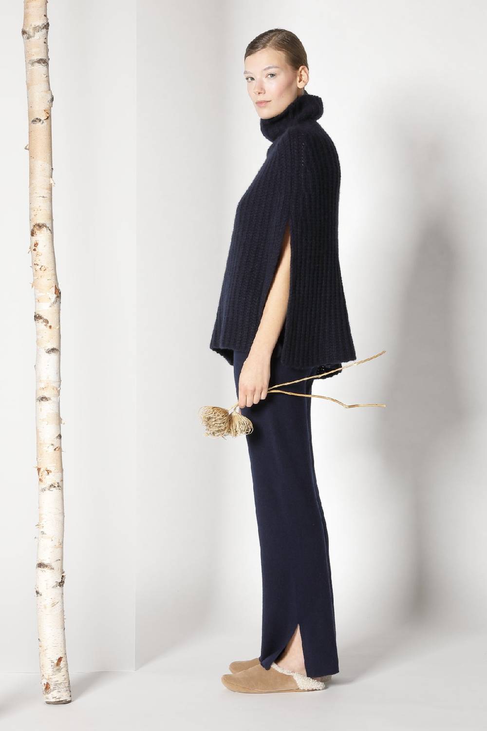 Sminfinity Fluffy Ribbed Turtleneck Cape + Pure Slitted Pants