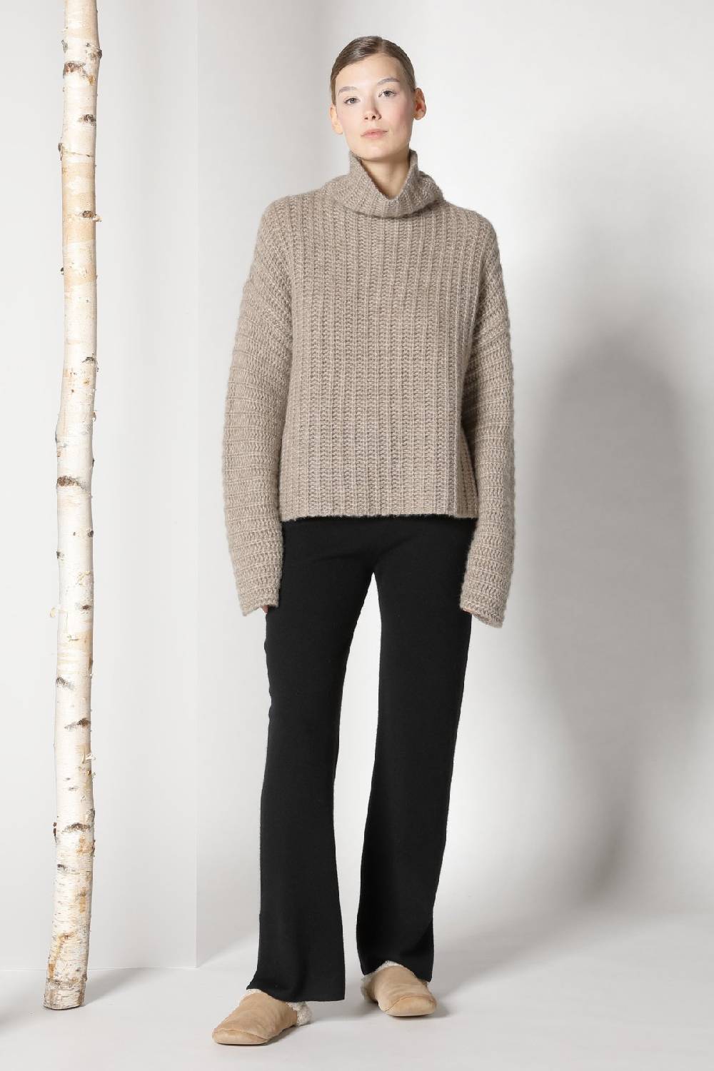 Sminfinity fluffy ribbed turtleneck jumper + pure slitted pants