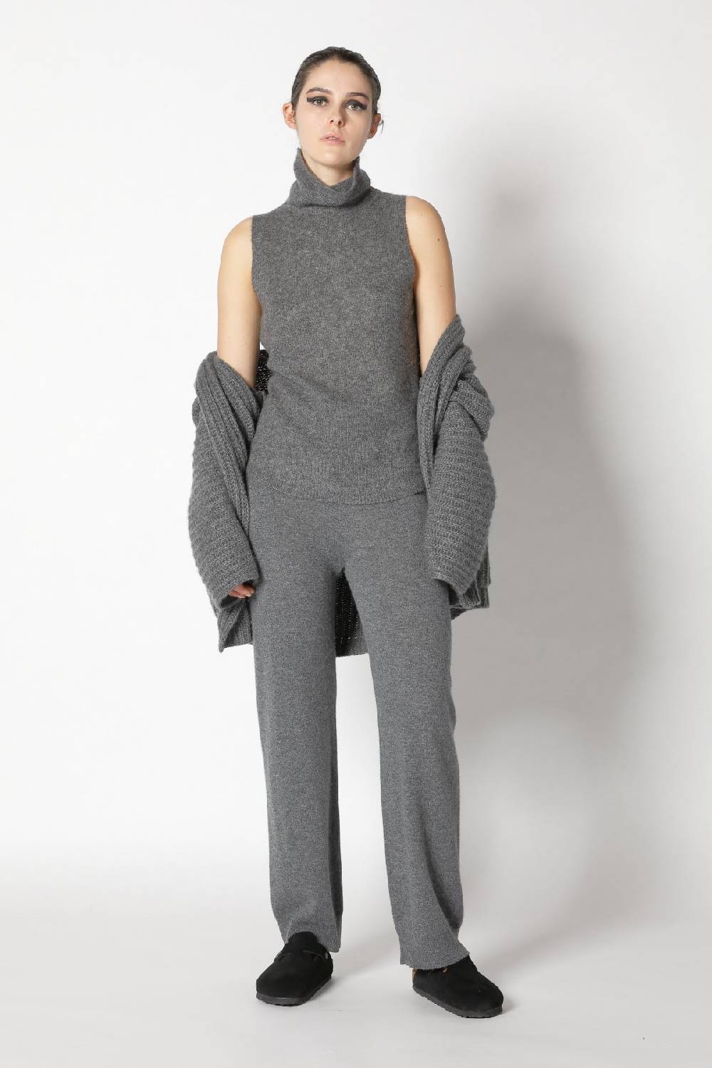 Sminfinity fluffy turtle top + fluffy rib jacket + infinite palazzo pants