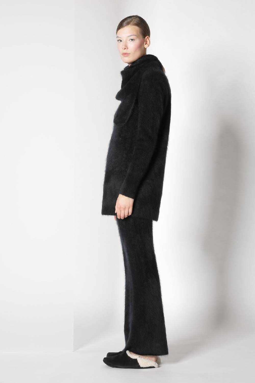 Sminfinity Furry Small Triangle + Furry Boyfriend Jumper + Furry Pants