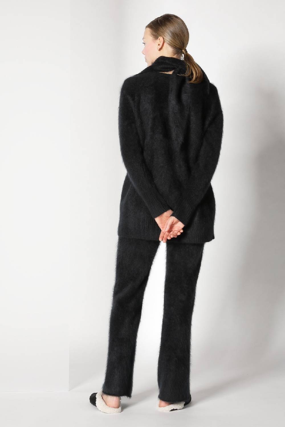 Sminfinity Furry Small Triangle + Furry Boyfriend Jumper + Furry Pants