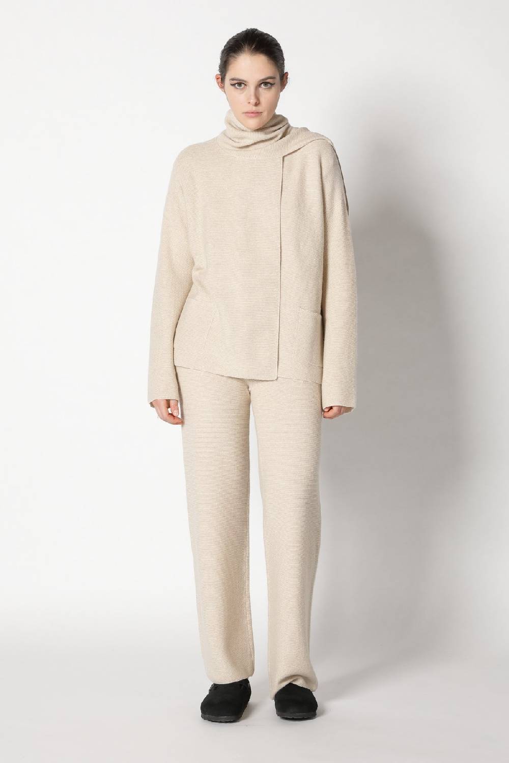 Sminfinity garter scarf jacket + garter T jumper + garter palazzo pants