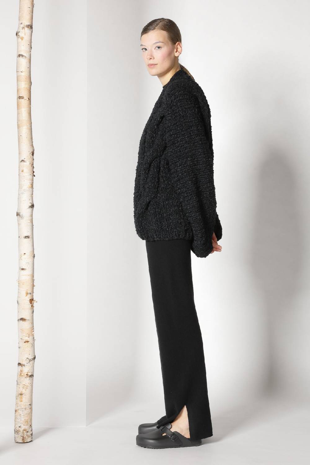 Sminfinity Handknitted Cable Jacket + Pure All Needle Top + Pure Slitted Pants