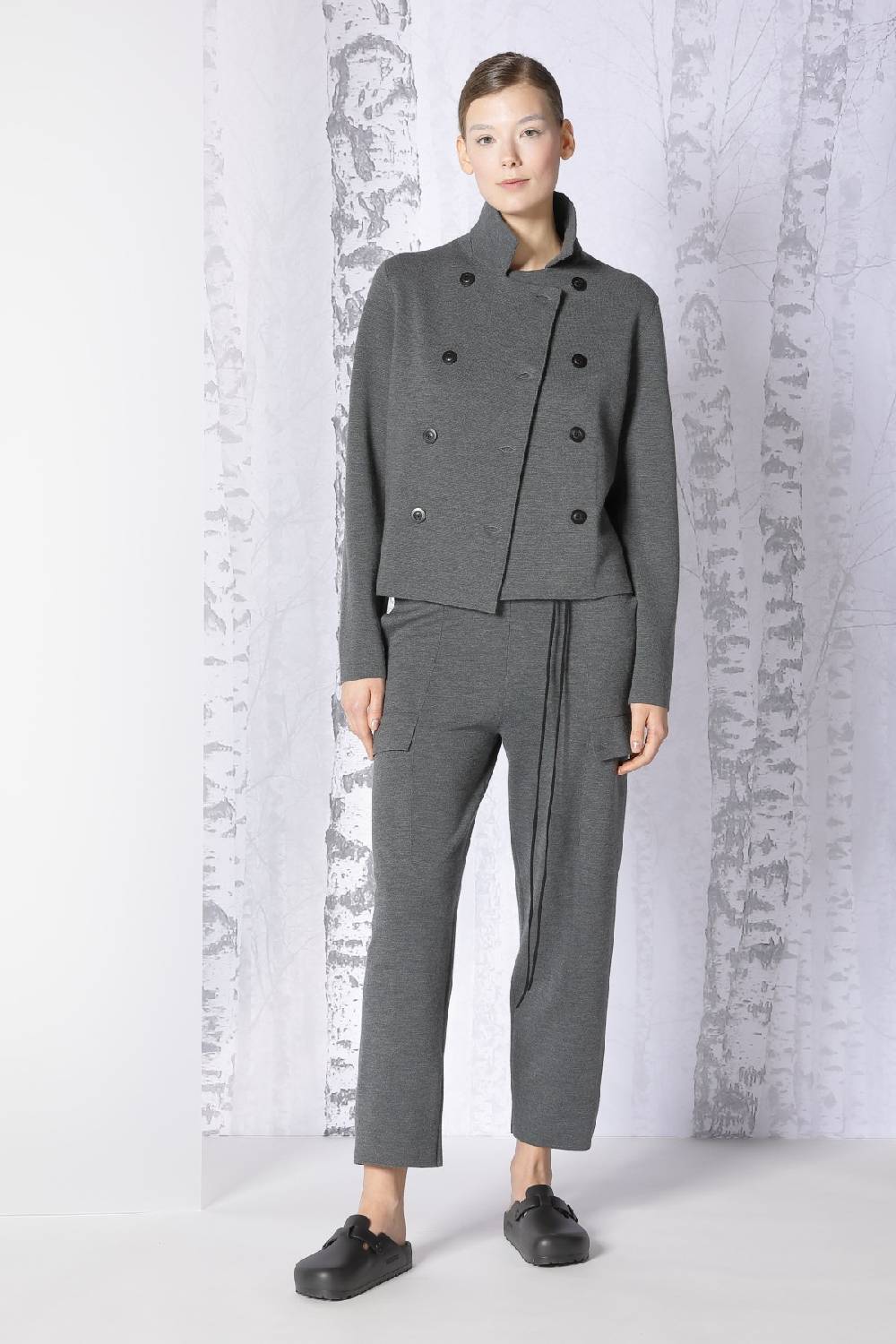 Sminfinity milano cropped jacket + milano cropped cargo pants