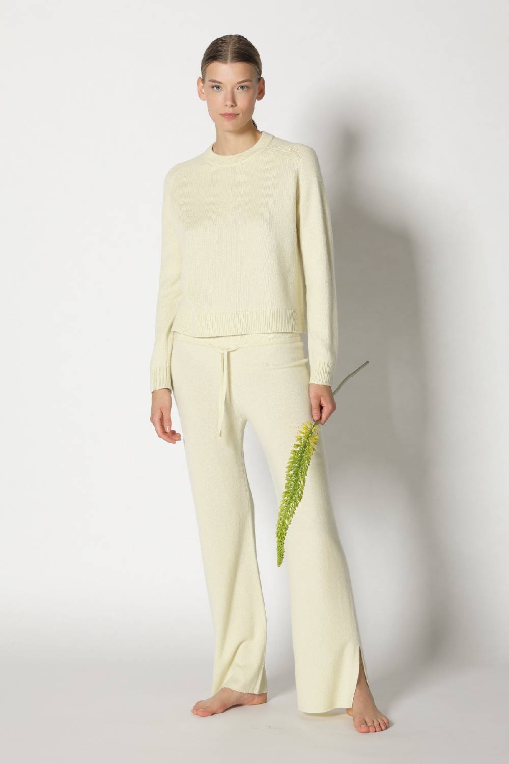 Sminfinity pure 2 ply crew jumper + pure slitted pants