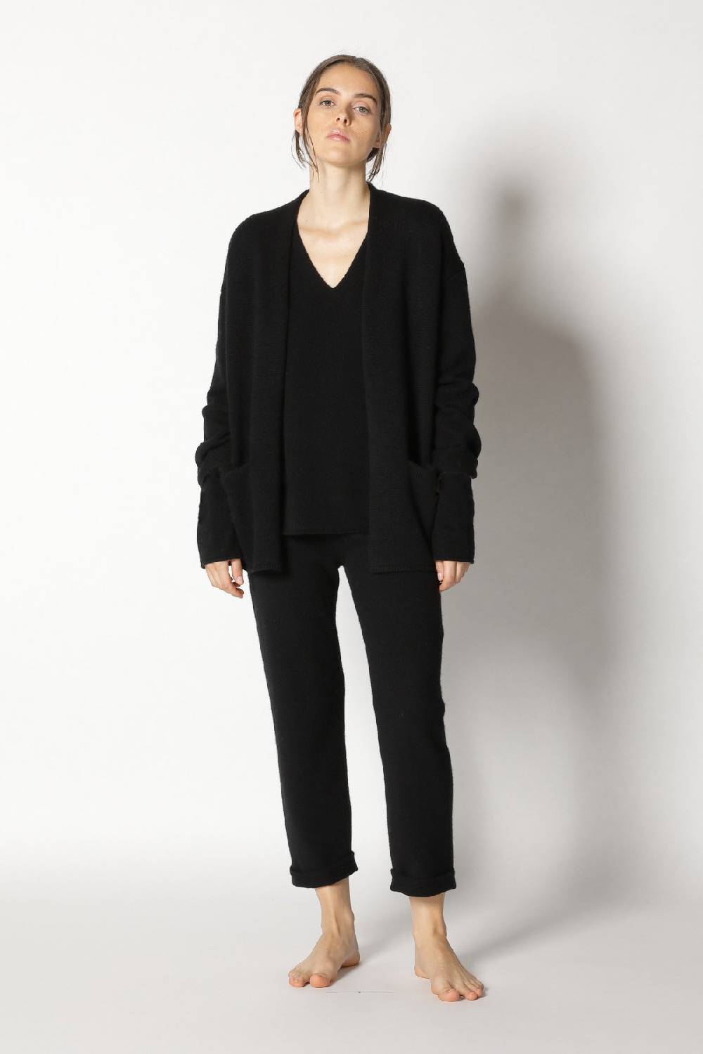 Sminfinity pure 2-ply jacket + pure V neck + pure boat pants