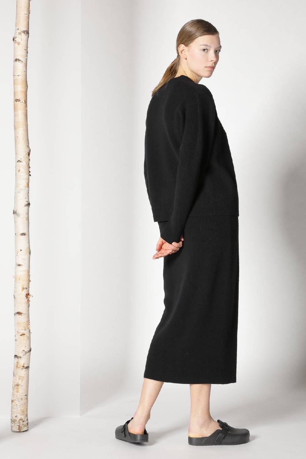 Sminfinity Pure All Needle Cardigan + Pure All Needle Top + Pure All Needle Tulip Skirt