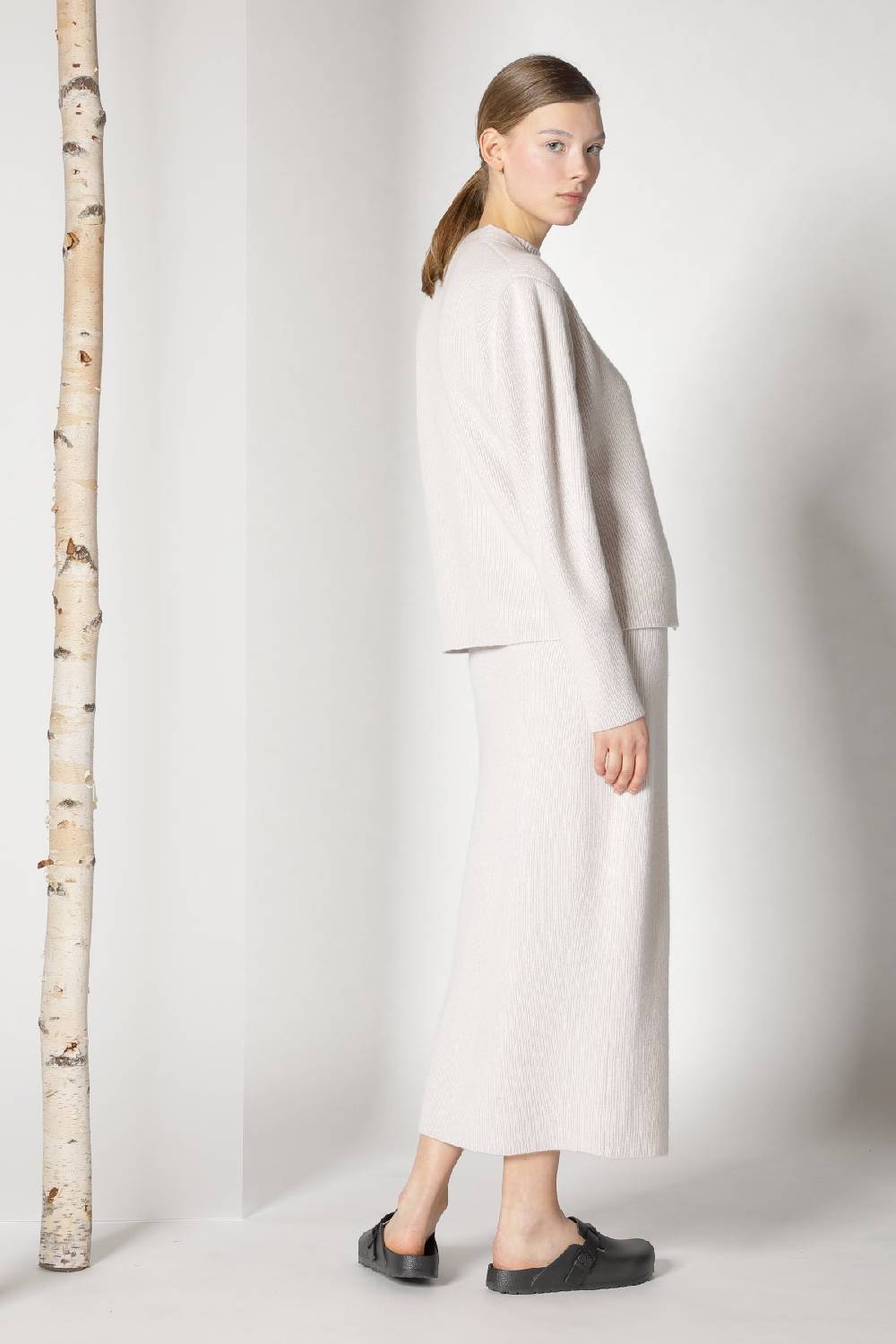 Sminfinity Pure All Needle Cardigan + Pure All Needle Top + Pure All Needle Tulip Skirt