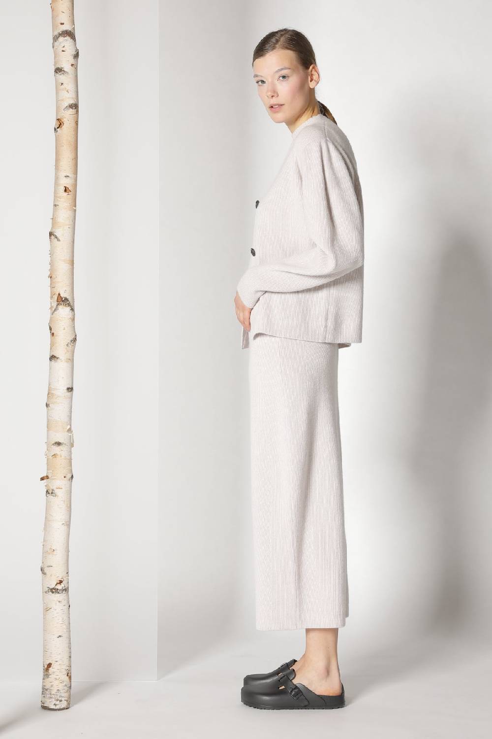 Sminfinity Pure All Needle Cardigan + Pure All Needle Top + Pure All Needle Tulip Skirt