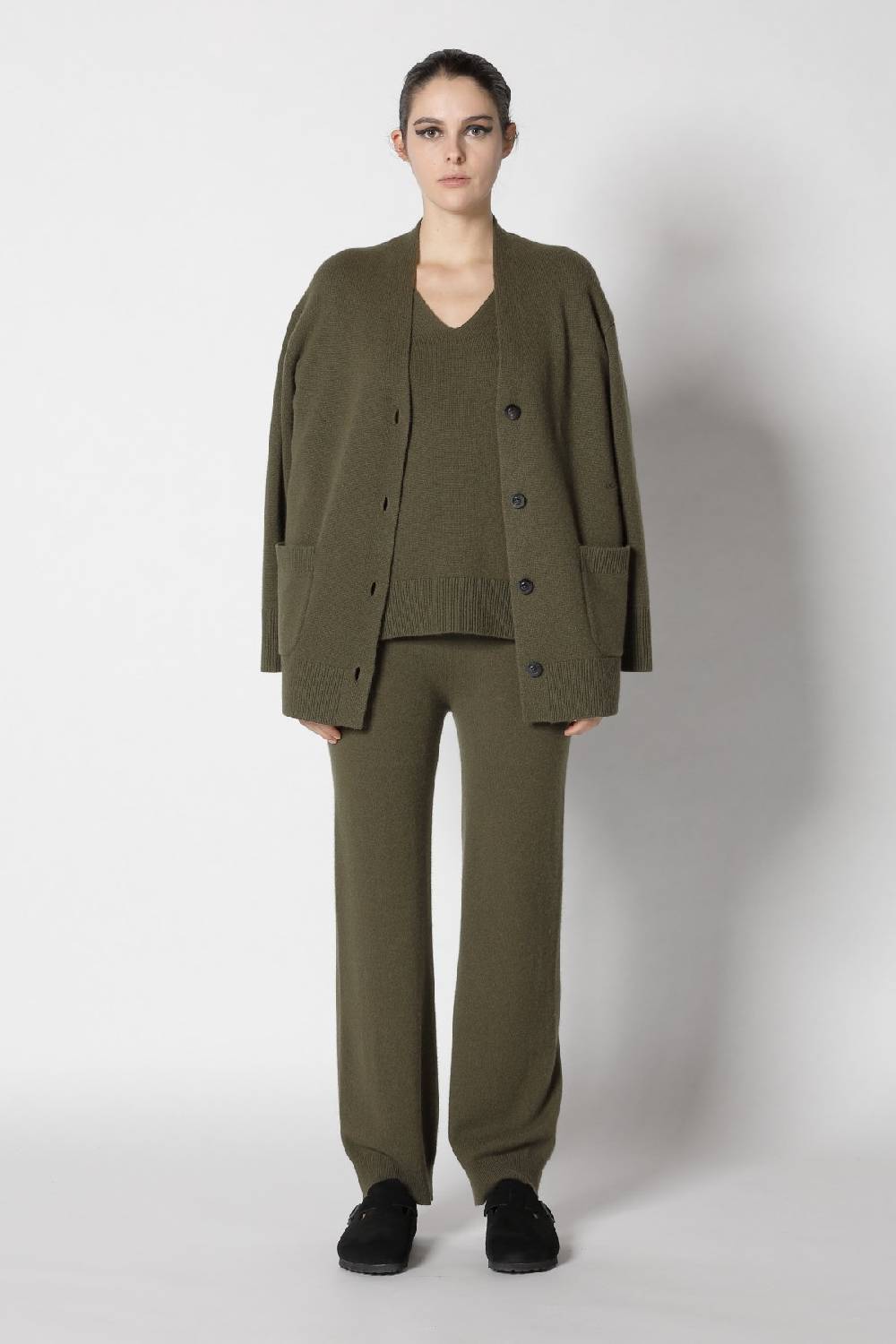 Sminfinity Pure Long Cardy + Pure V Neck + Infinte Palazzo Pants