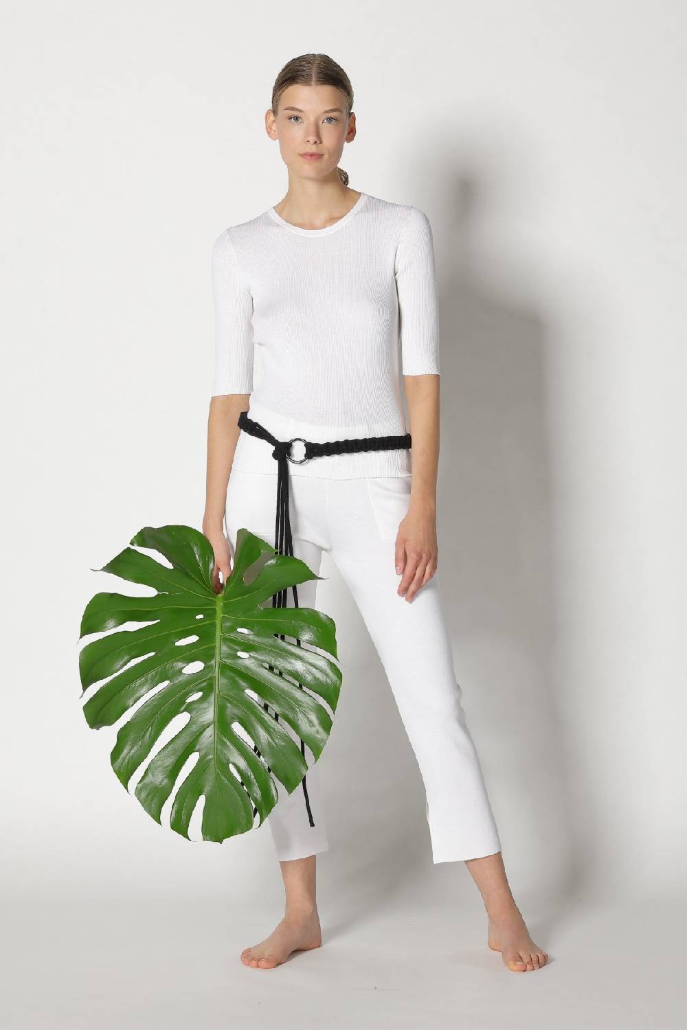 Sminfinity silky rib crew T + silky cropped pants + hang loose ring belt