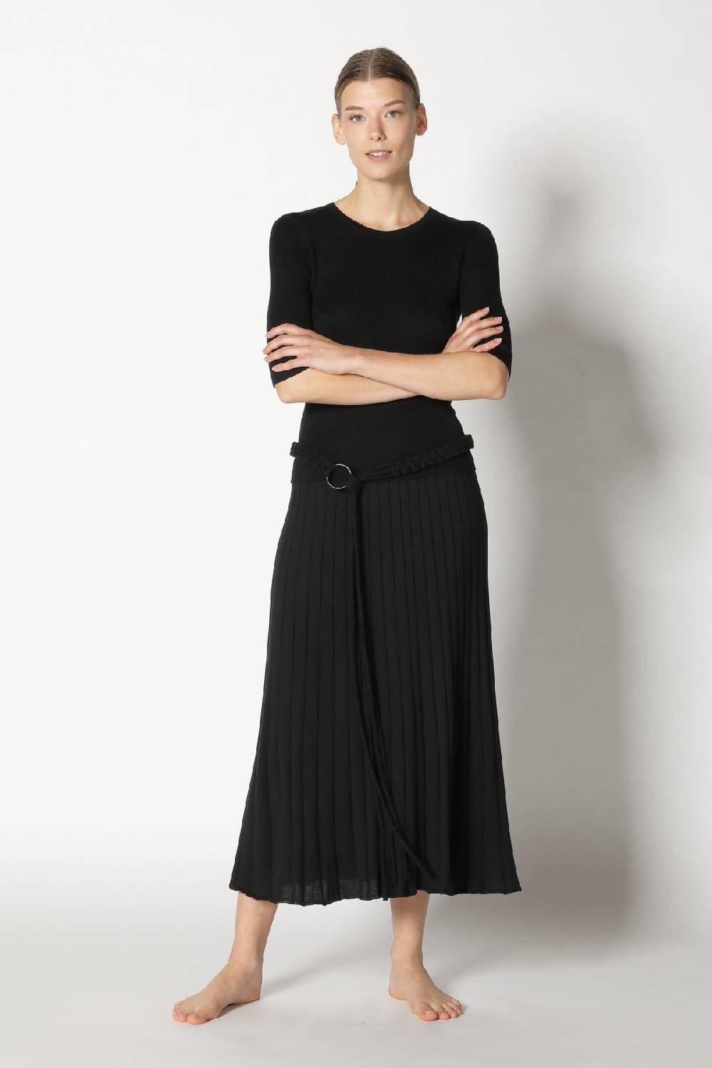 Sminfinity Silky Rib Crew T + Silky Sun Rib Skirt + Hang Loose Ring Belt