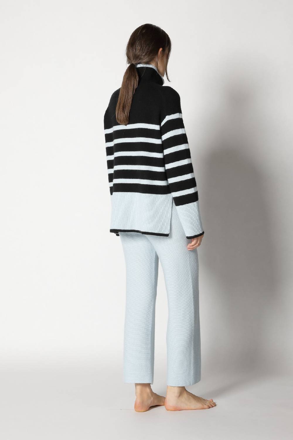 Sminfinity Slouchy Striped Turtle + Gater Cropped Pants