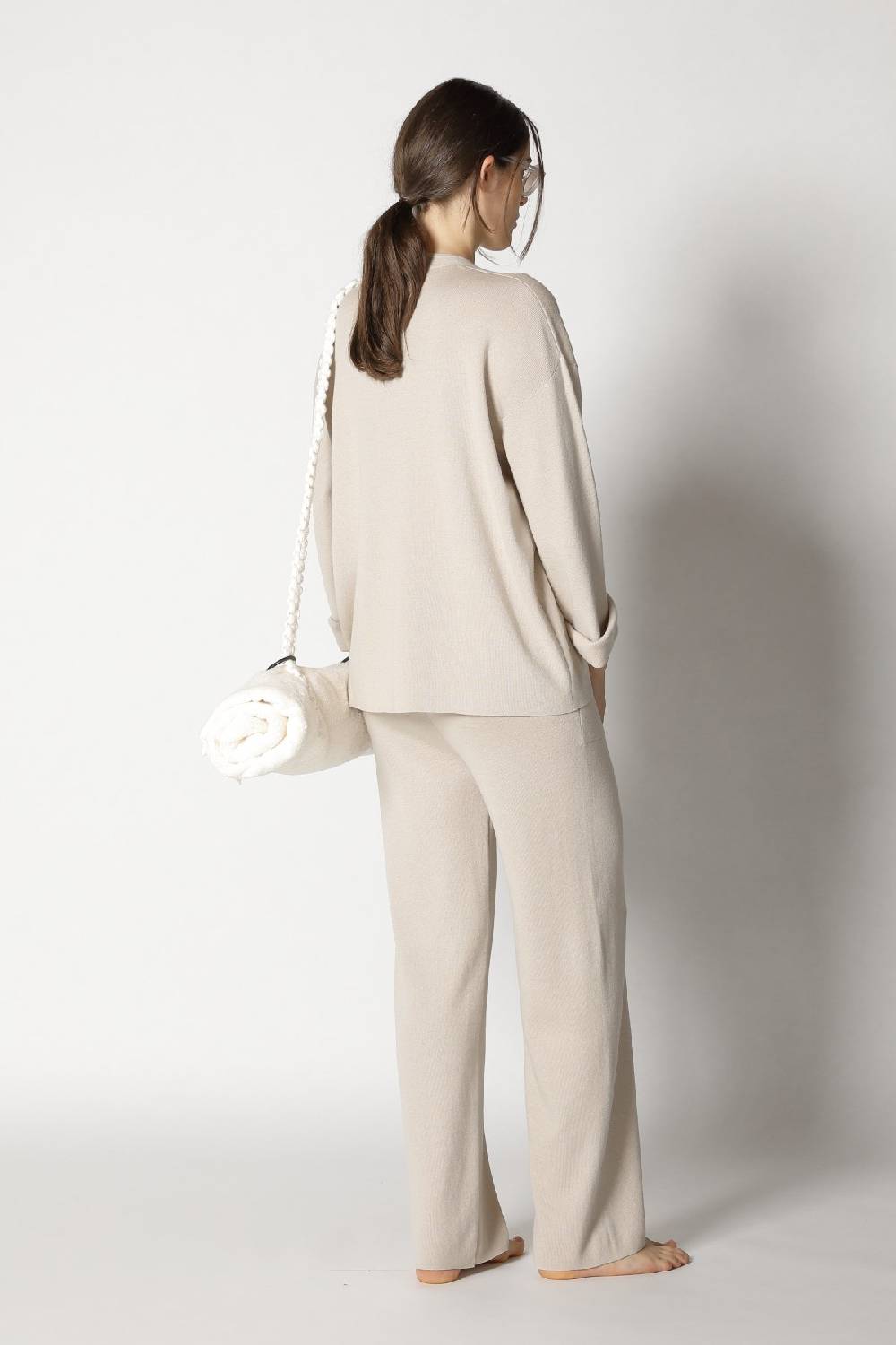 Sminfinity 1x1 V Neck + 1x1 Palazzo