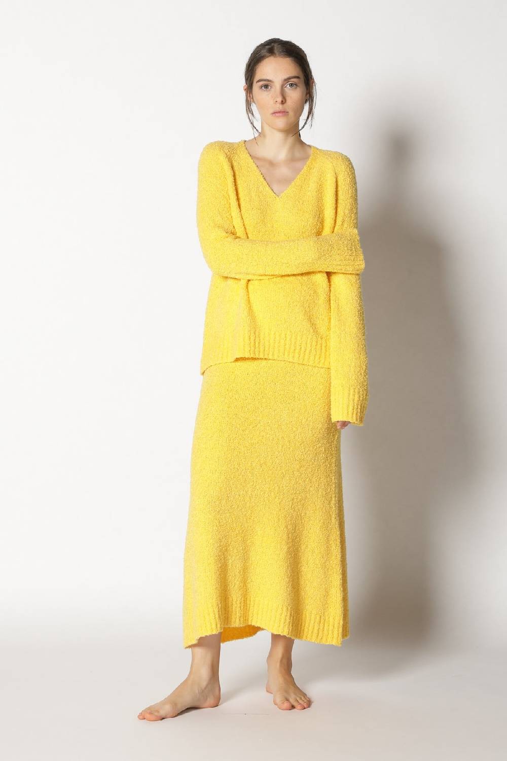 Sminfinity bouclé V neck + bouclé A skirt