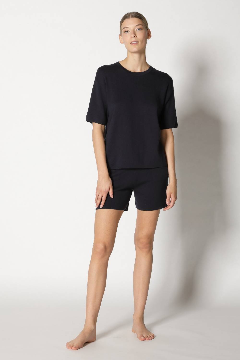 Sminfinity Comfy T Jumper + Comfy Shorts