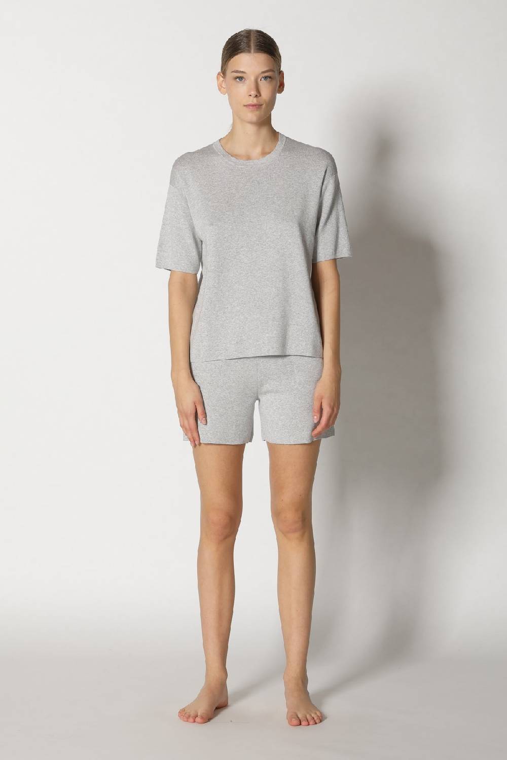 Sminfinity comfy T jumper + comfy shorts Sminfinity comfy T jumper + comfy shorts