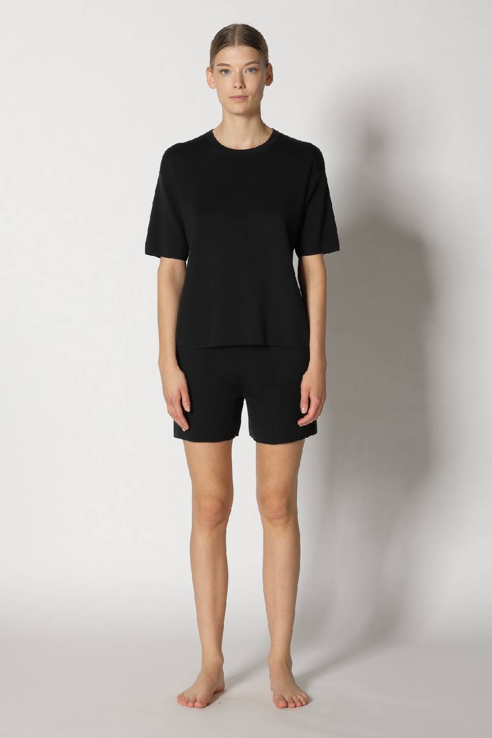 Sminfinity Comfy T Jumper + Comfy Shorts