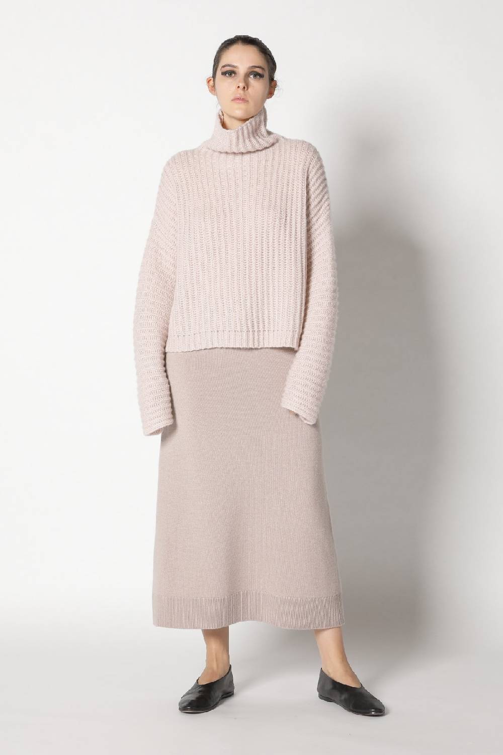 Sminfinity fluffy rib turtle + pure A skirt